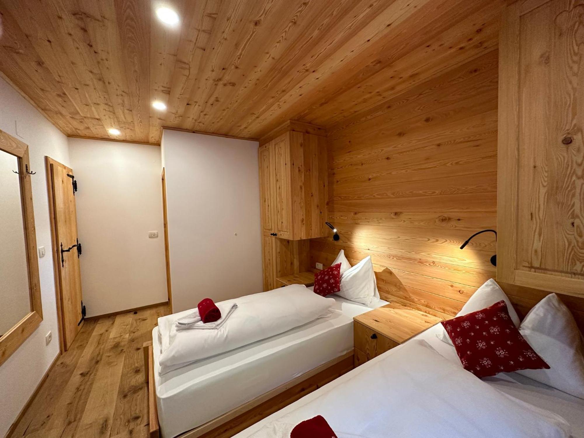 Hotel Surc Краньска Гора Экстерьер фото