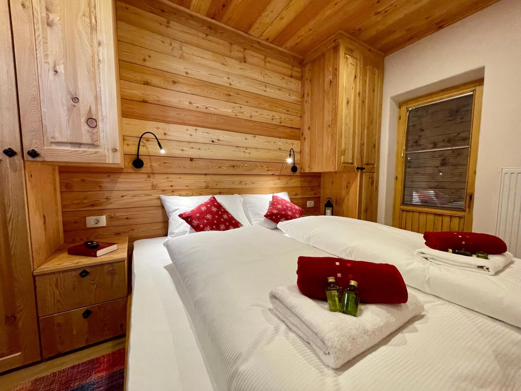 Hotel Surc Краньска Гора Экстерьер фото